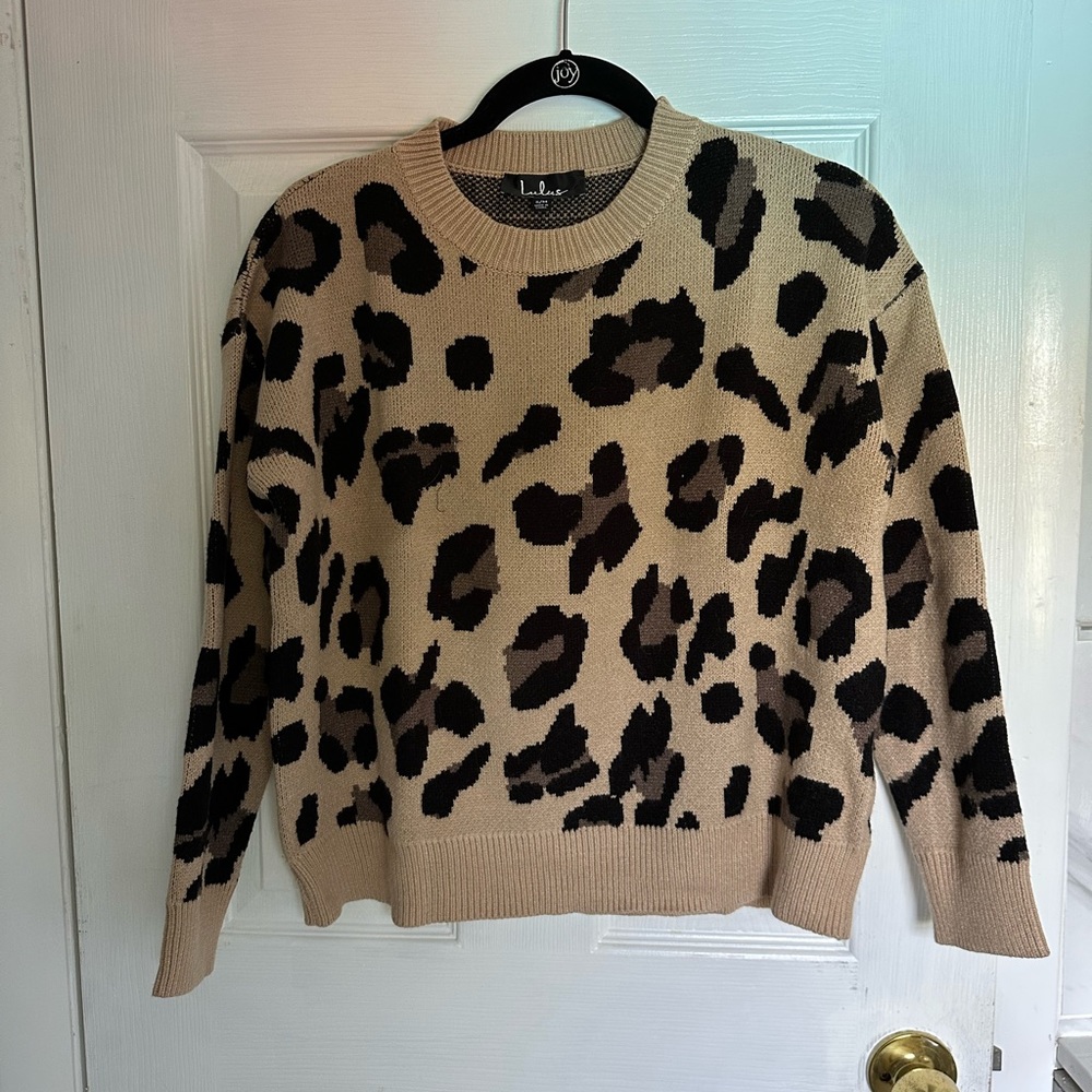Lulu’s Leopard Sweater